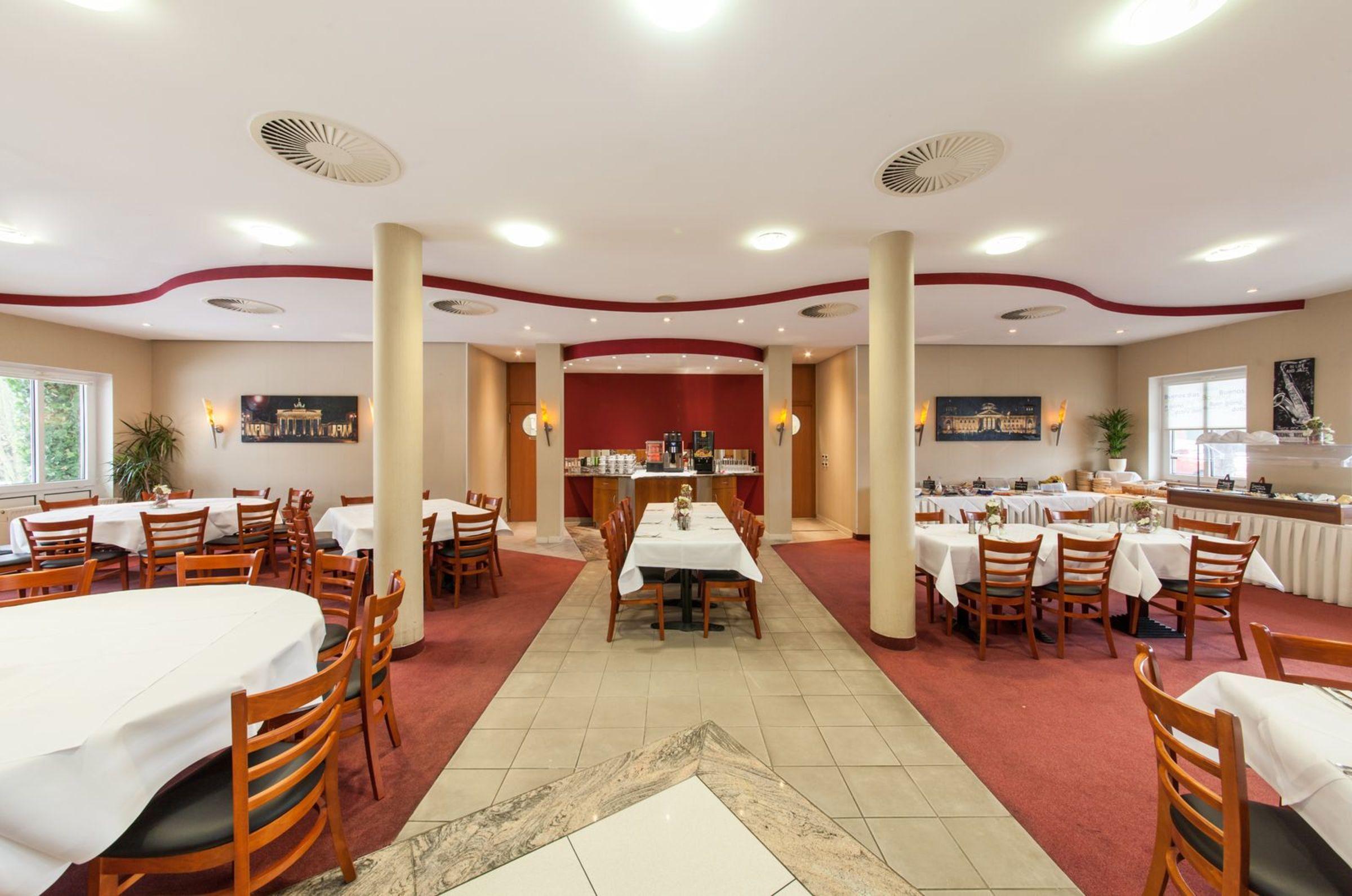 Garner Hotel Cottbus Sued By Ihg Εξωτερικό φωτογραφία