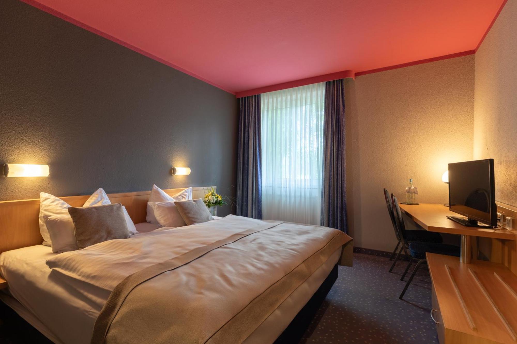 Garner Hotel Cottbus Sued By Ihg Εξωτερικό φωτογραφία