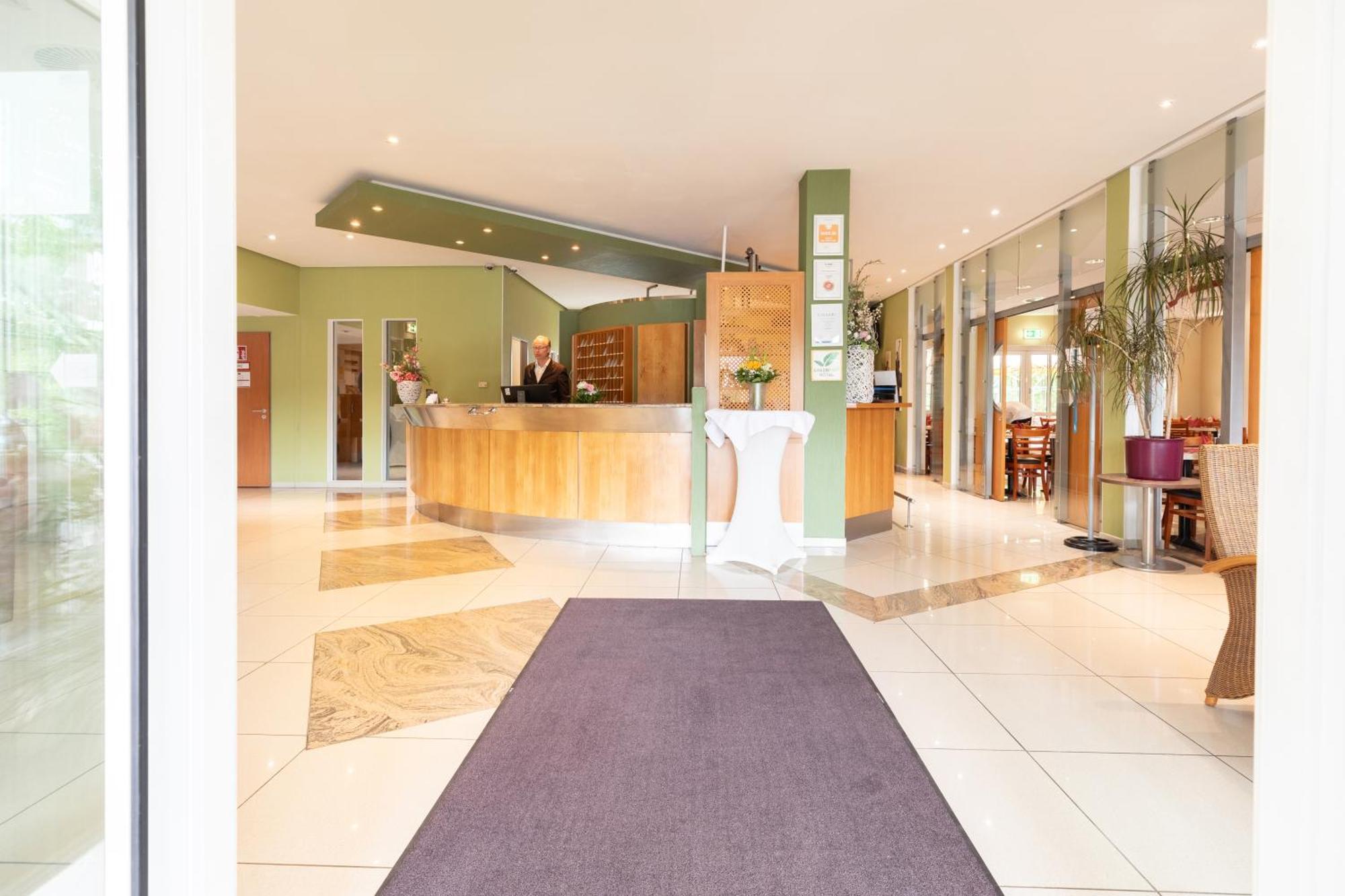 Garner Hotel Cottbus Sued By Ihg Εξωτερικό φωτογραφία