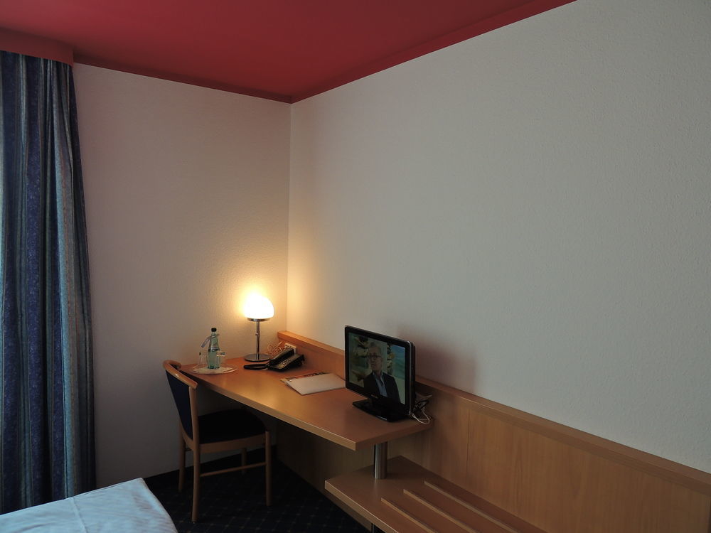 Garner Hotel Cottbus Sued By Ihg Εξωτερικό φωτογραφία